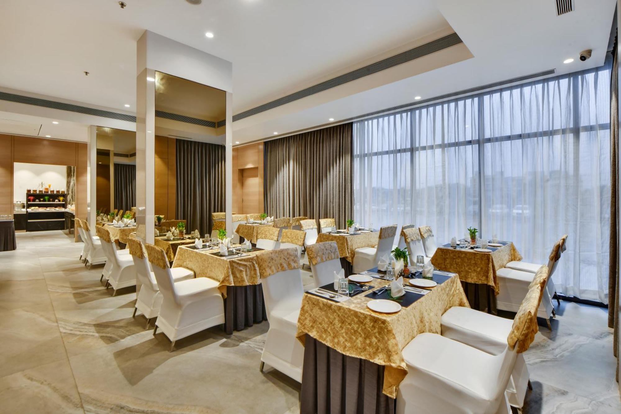 Rakabi The Fern, Igatpuri Hotell Exteriör bild