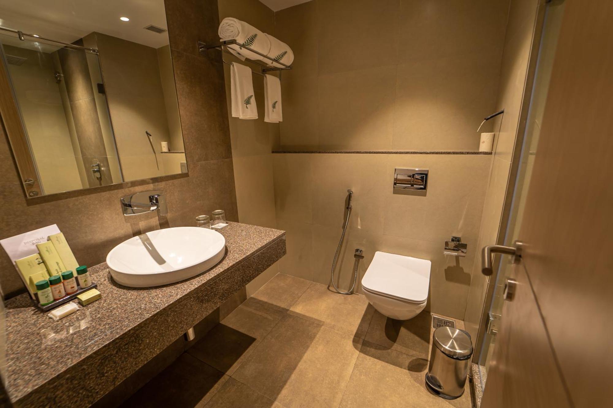 Rakabi The Fern, Igatpuri Hotell Rum bild